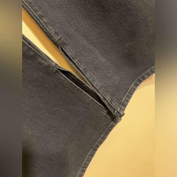 Good American Black Side Slit Straight Jeans - Picture 6 of 7